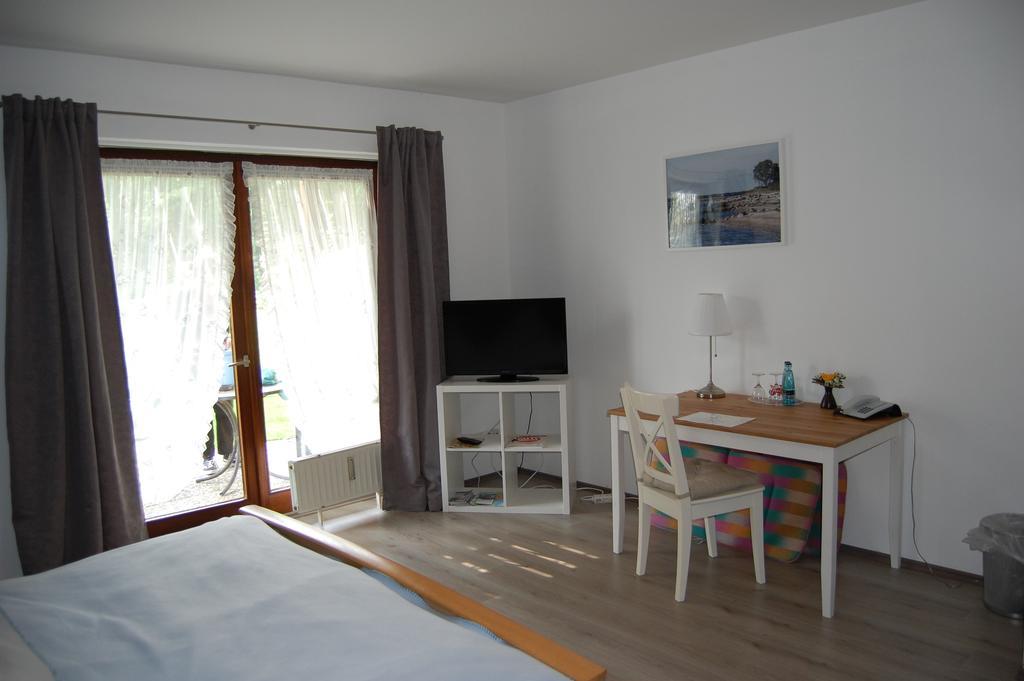Hotel & Restaurant Schlei-Liesel Guby Экстерьер фото